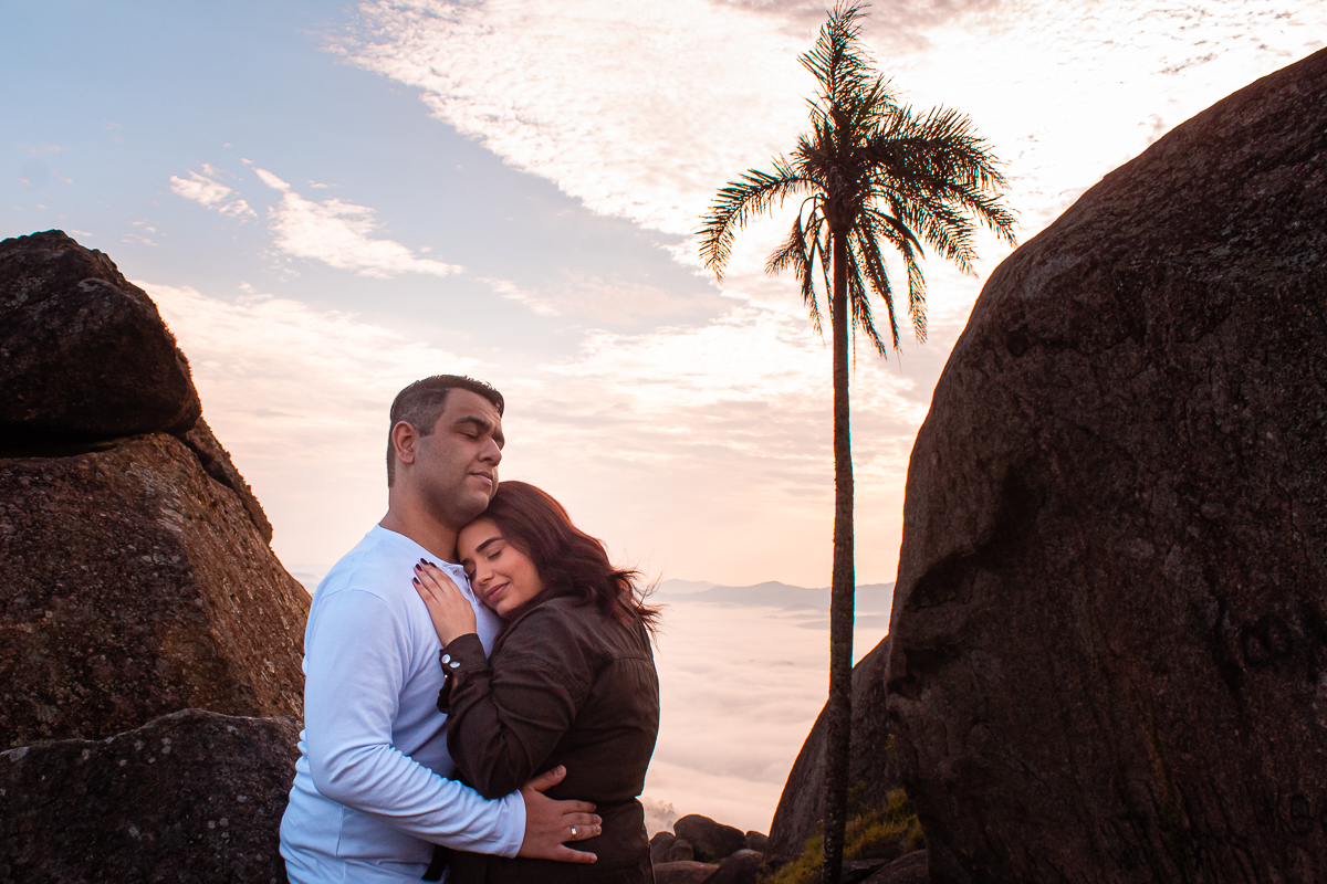 Ensaio-Casal-Pré Casamento-Pré Wedding- Familia-Lethicia e Wesley-Fotografia-Pico do Olho d'agua-SP-2.jpg